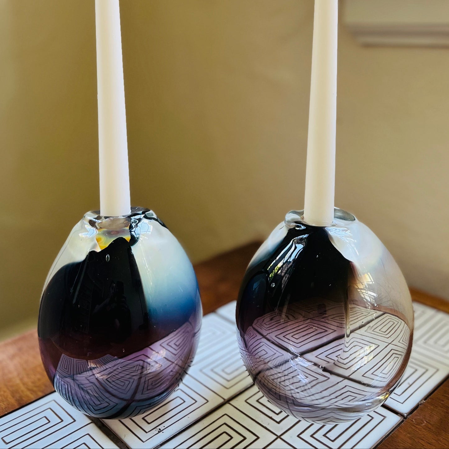 EBONY IVORY Candlestick